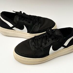 Nike Women’s Black and White Low-Top Sneakers